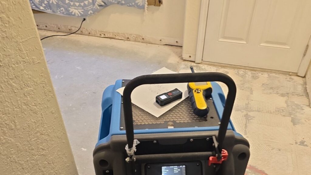 Emergency water leak dehumidifier in Cape Canaveral, FL – Affordable Water and Mold Removal job photo
